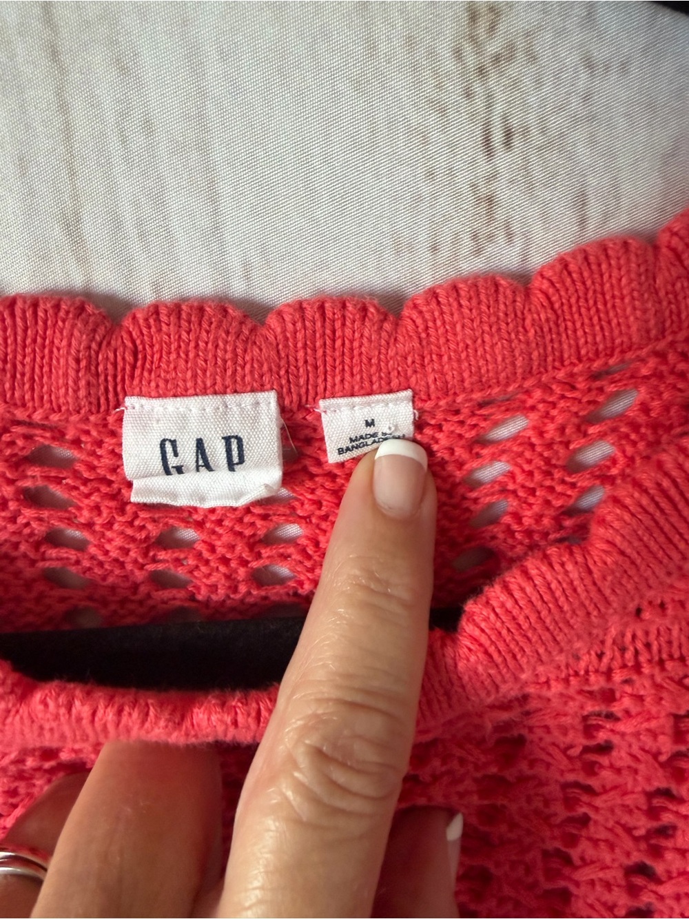GAP Flutter Sleeve Open Knit Cotton Sweater in Coral 100% Cotton Size M - Picture 3 of 6